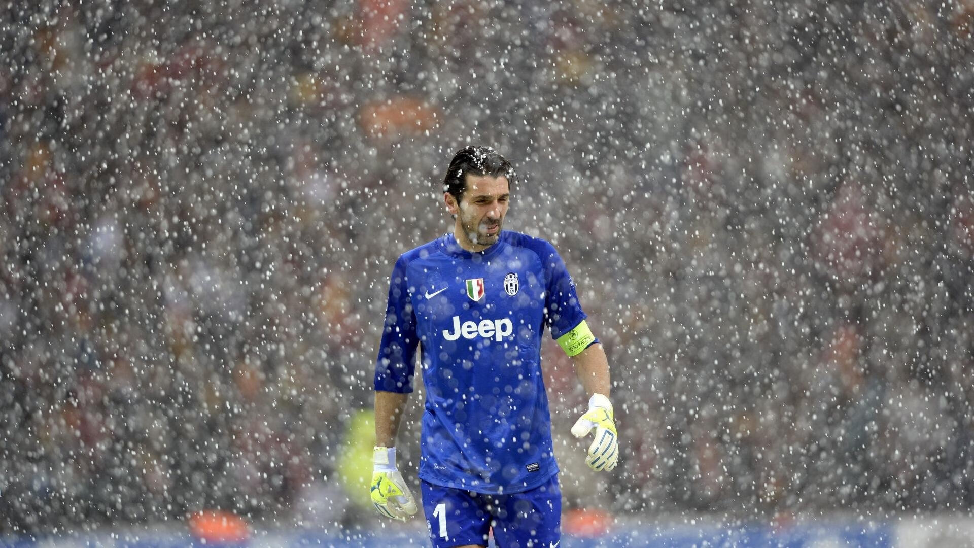 开云电竞平台-欧洲足球决赛名额扩大，各国队伍蓄势待发，欧洲足球锦标赛决赛时间